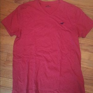Men’s hollister tee